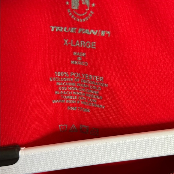 Cincinnati Reds Classic Red Tee - Picture 2 of 4